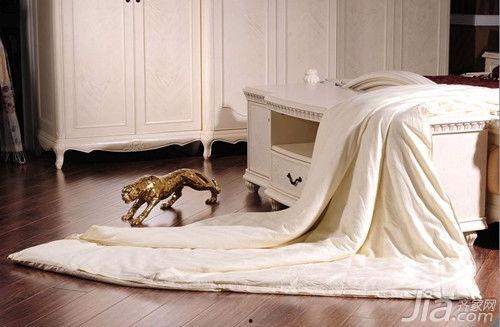 蚕丝被怎么上头条,如何登上热搜头条