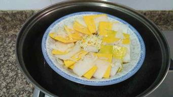 吃了二甲双瓜可以吃虾吗,食用安全指南